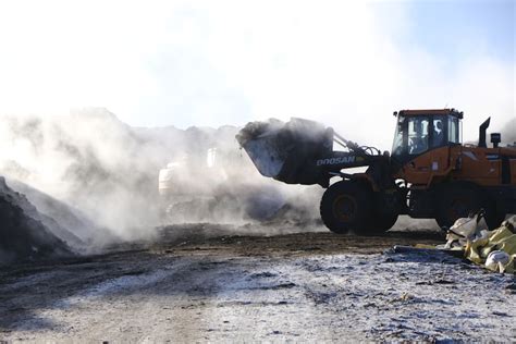 regina landfill|Here's how the City of Regina's composting site works.